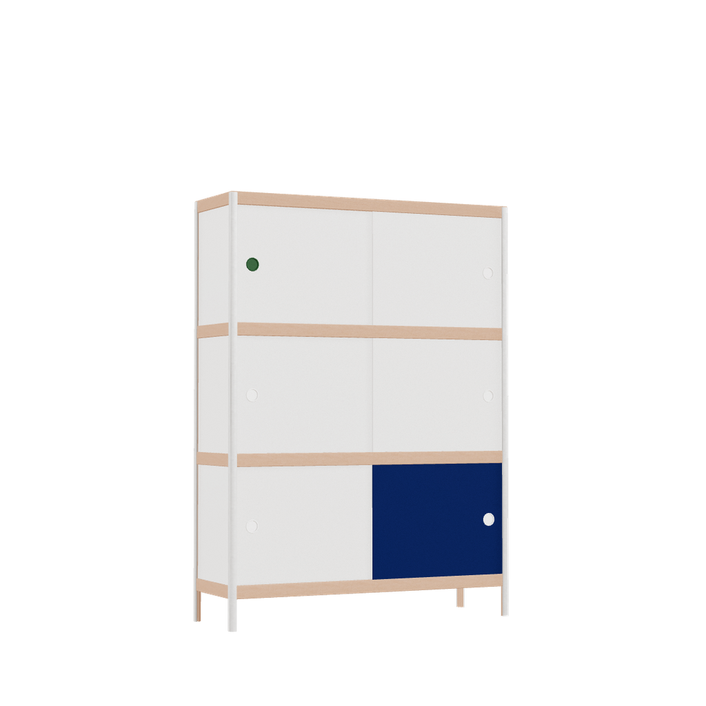 Kast (137x100x32 cm)