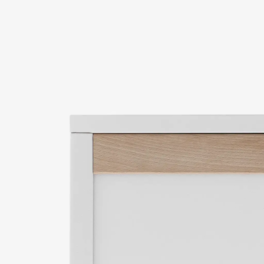 White upper shelf
